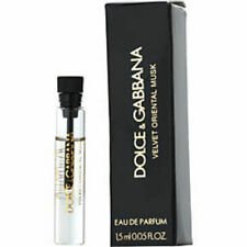 Almizcle oriental de terciopelo de Dolce & Gabbana 1,5 ml 0,05 fl. onz. échantillon de parfum officiel, Velvet Oriental Musk de Dolce & Gabbana 1,5 ml 0,05 fl. onz. virallinen hajuvesinäyte, Almizcle oriental aterciopelado de Dolce & Gabbana 1,5 ml 0