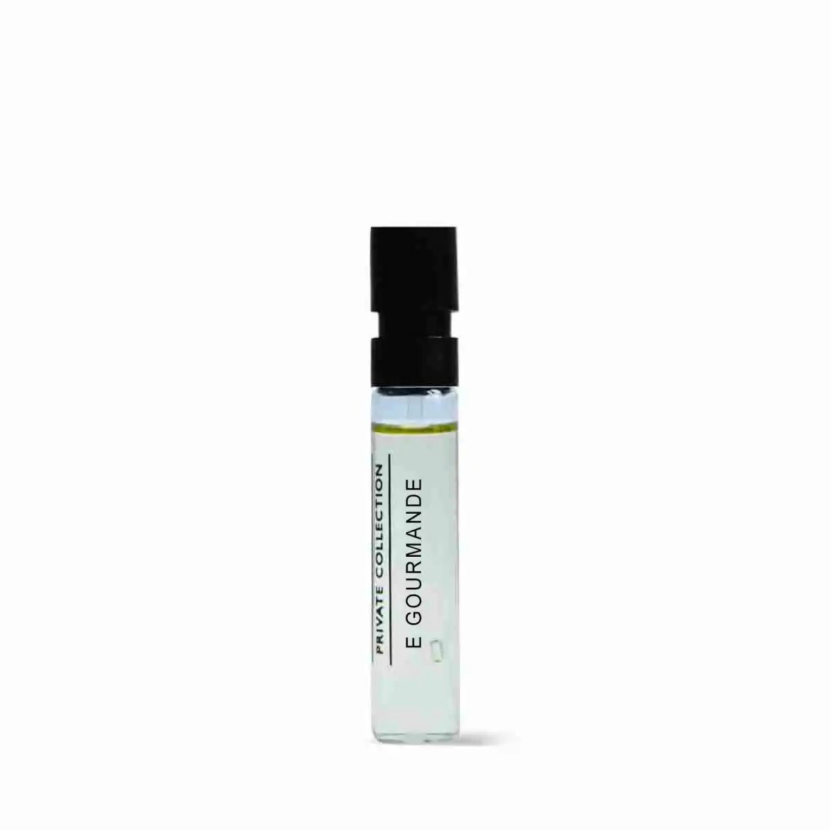 Muestra oficial del perfume CLIVE CHRISTIAN PRIVATE COLLECTION E GOURMANDE ORIENTAL 1,5 ml (0,06 fl. oz.)